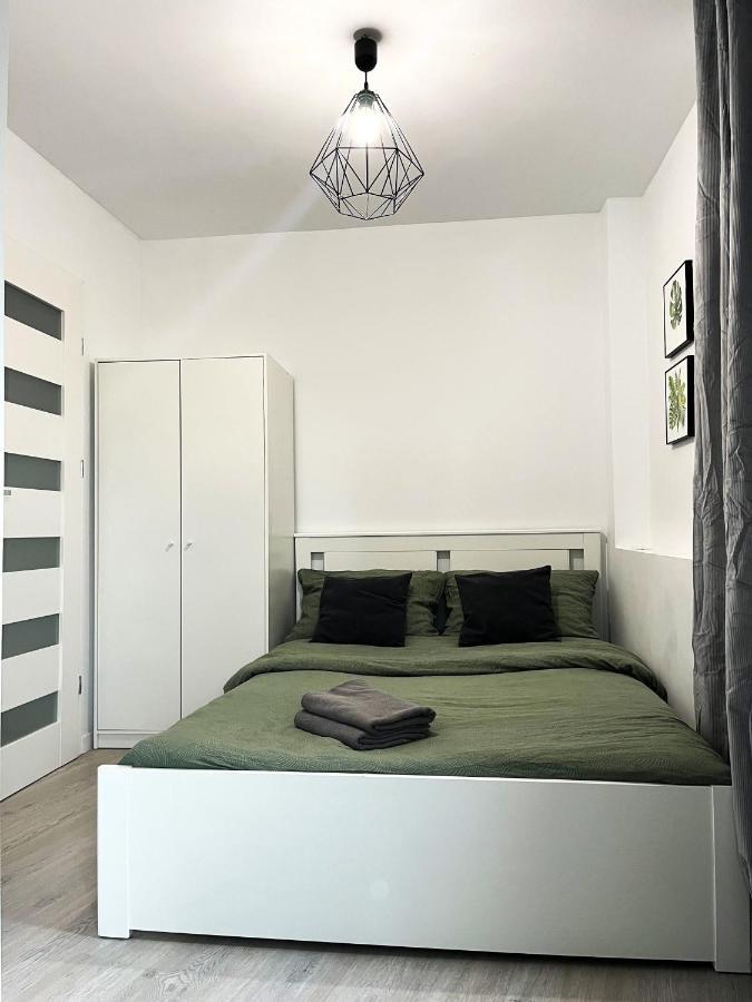 Traugutta Apartment ~ Self Check-In 24H ~ Lift Wroclaw Bagian luar foto