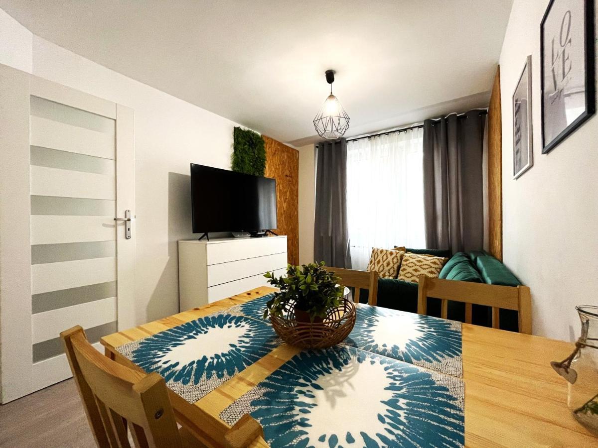Traugutta Apartment ~ Self Check-In 24H ~ Lift Wroclaw Bagian luar foto