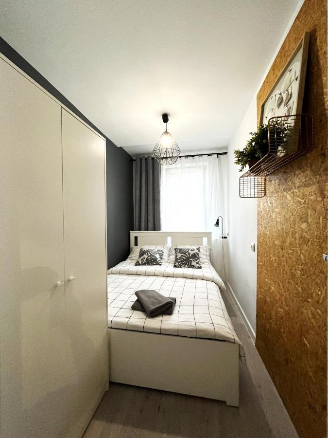 Traugutta Apartment ~ Self Check-In 24H ~ Lift Wroclaw Bagian luar foto